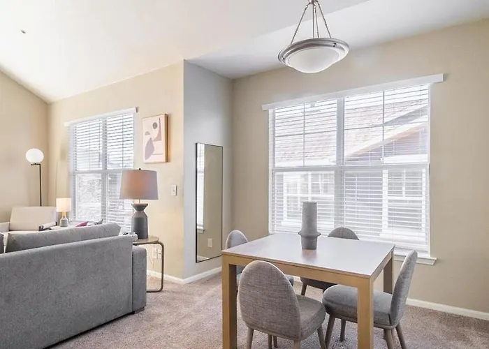Landing - Modern With Amazing Amenities * Tulsa