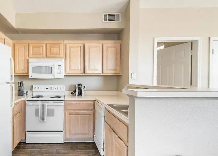 Apartment Landing - Modern With Amazing Amenities